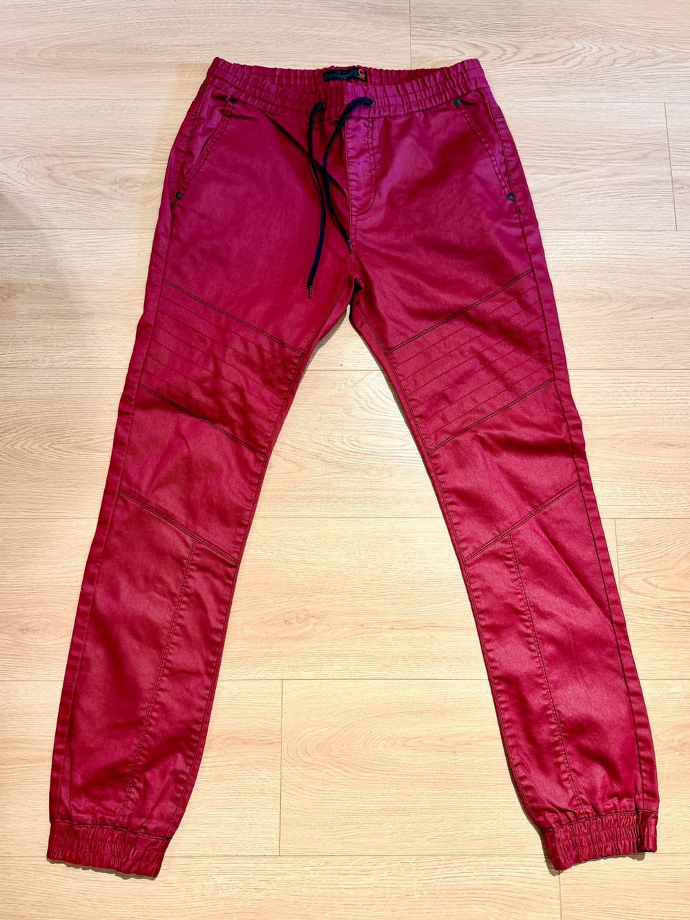 G by Guess Burgundy Drexel Skinny Jogger Pants